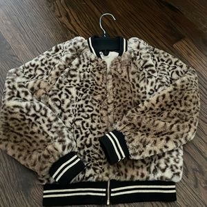Art class leapard jacket- lined interior and soft fuzzy exterior
